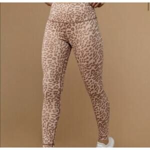 TANLINES By Sivan Ayla Leopard Cheetah Pink Temescal Canyon Leggings Large